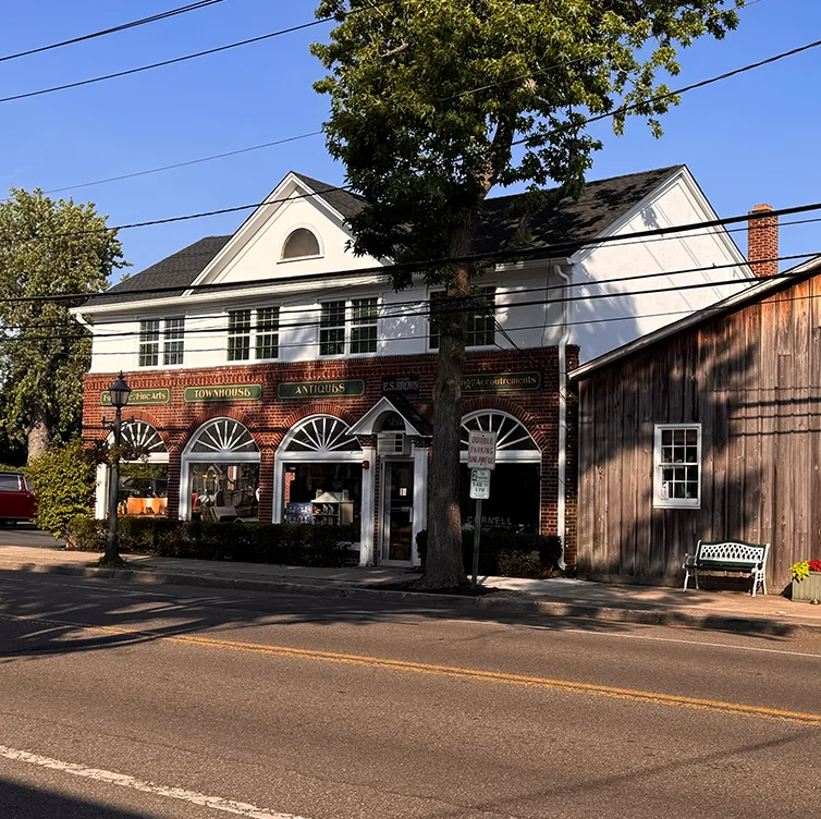 Bellport gallery image 4